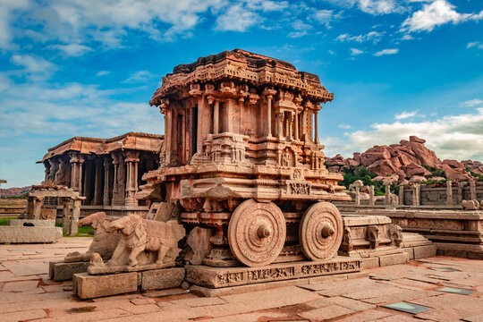 2 Days Hampi Trip from Bangalore – Cab, Mini Bus & Bus Package
